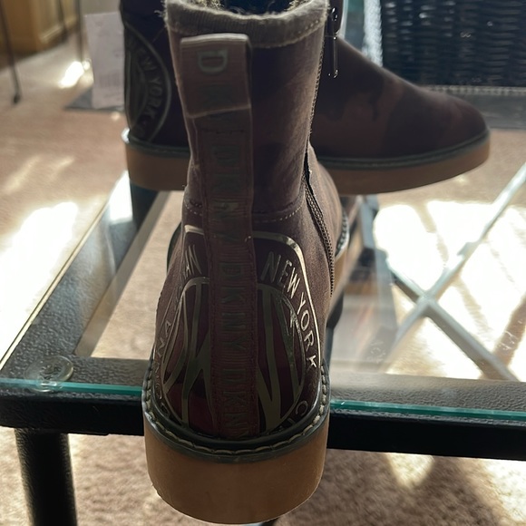 Boots - Picture 5 of 5